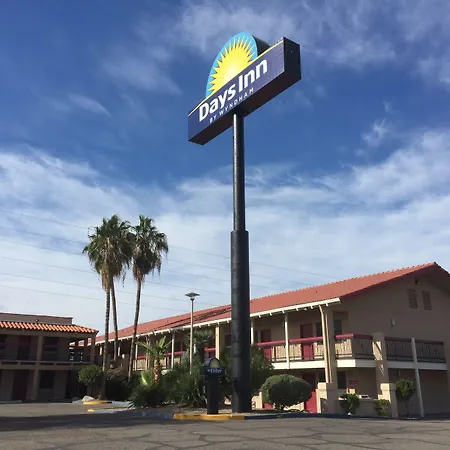 Days Inn By Wyndham Tucson City Center