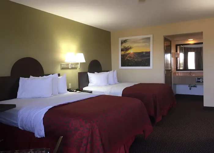 Days By Wyndham Center 3*